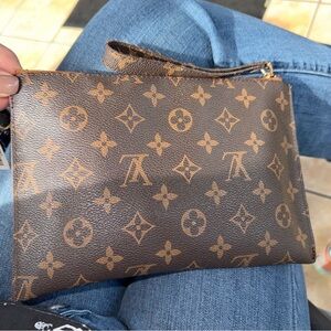 Louis Vuitton clutch